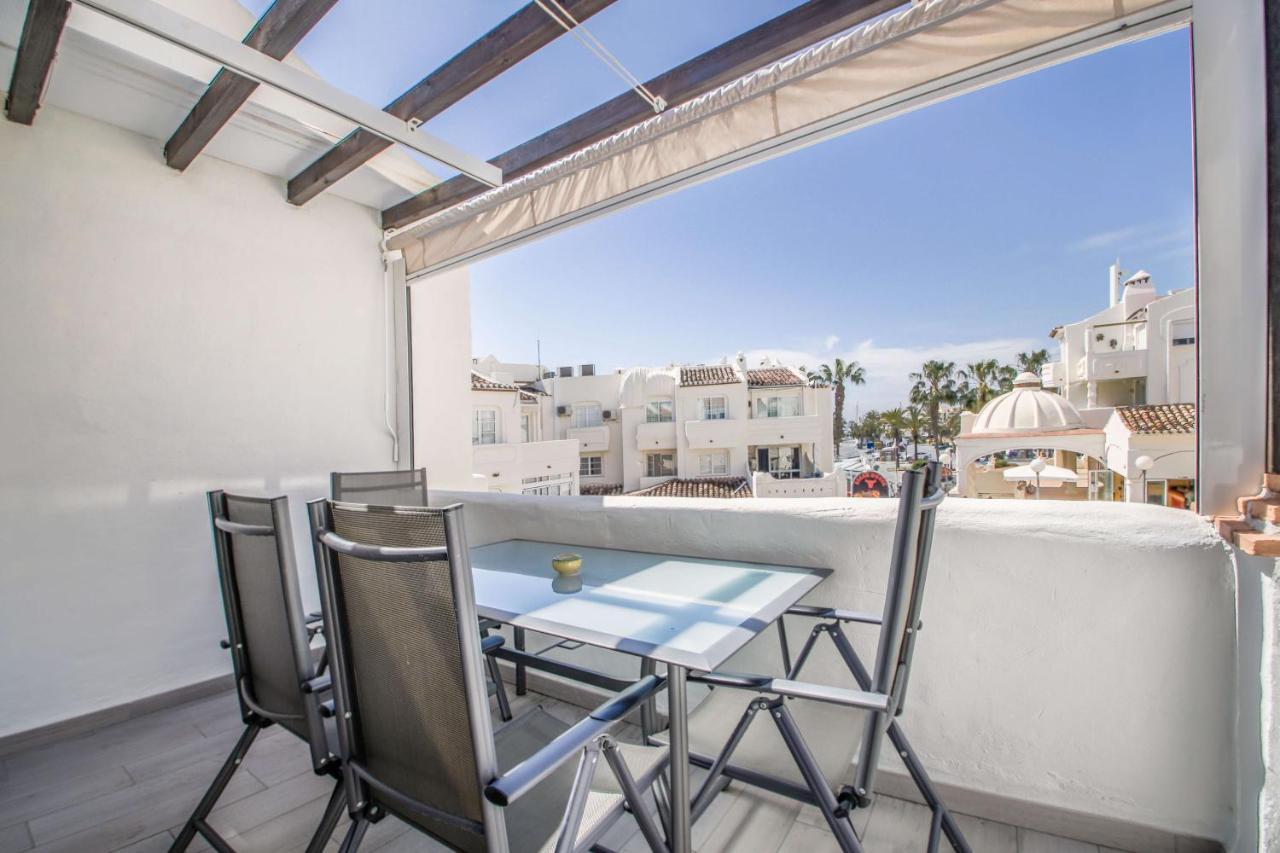 Apartment En Puerto Marina *